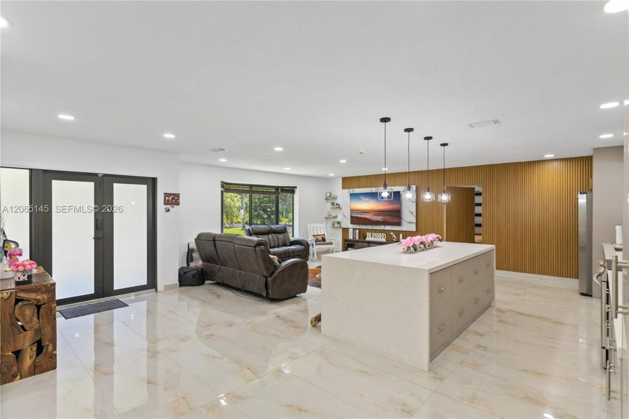 26480 SW 187th Ave , Homestead, FL 33031 Photo