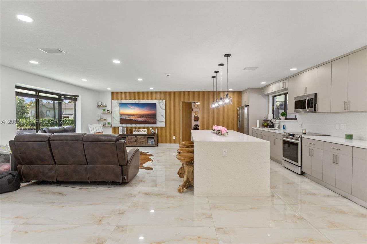 26480 SW 187th Ave , Homestead, FL 33031 Photo