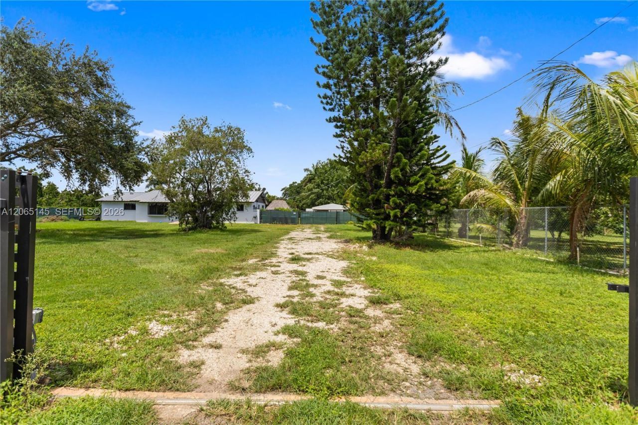 26480 SW 187th Ave , Homestead, FL 33031 Photo