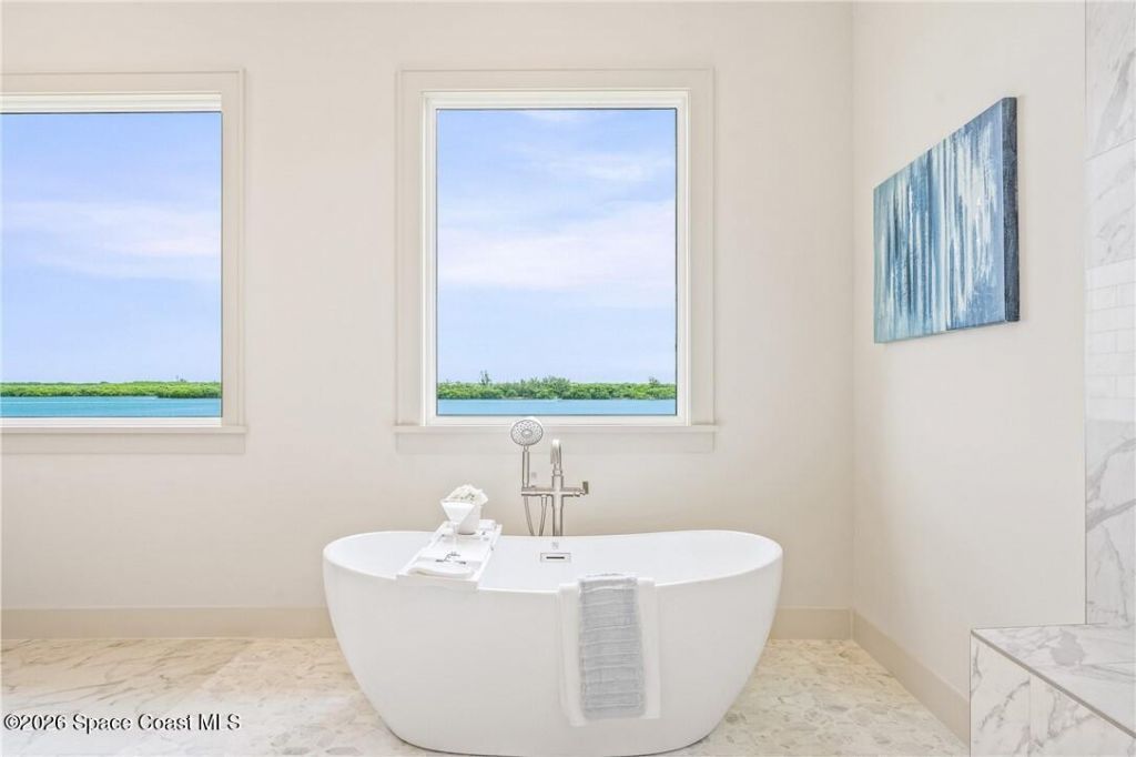 4842 S Harbor Drive , Vero Beach, FL 32967 Photo