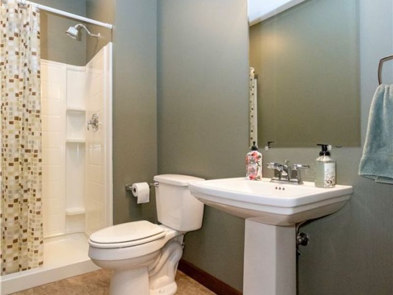 212 Cardington Lane, Burbank, OH 44214 Photo 33