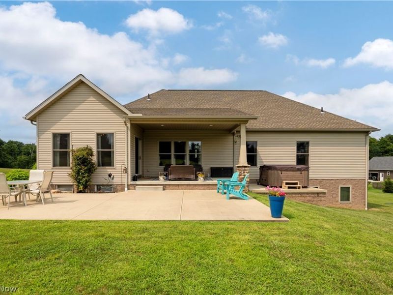 212 Cardington Lane, Burbank, OH 44214 Photo 4