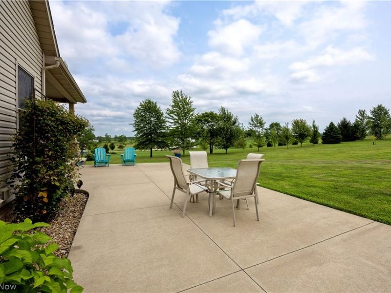 212 Cardington Lane, Burbank, OH 44214 Photo 6