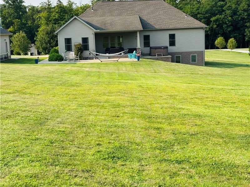 212 Cardington Lane, Burbank, OH 44214 Photo 7