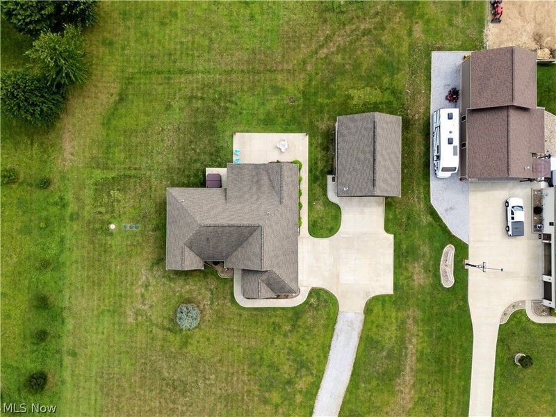 212 Cardington Lane, Burbank, OH 44214 Photo 8
