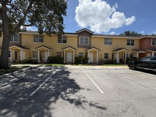 4365 NW 69TH Terrace, Unit 4365, Lauderhill, FL 33319