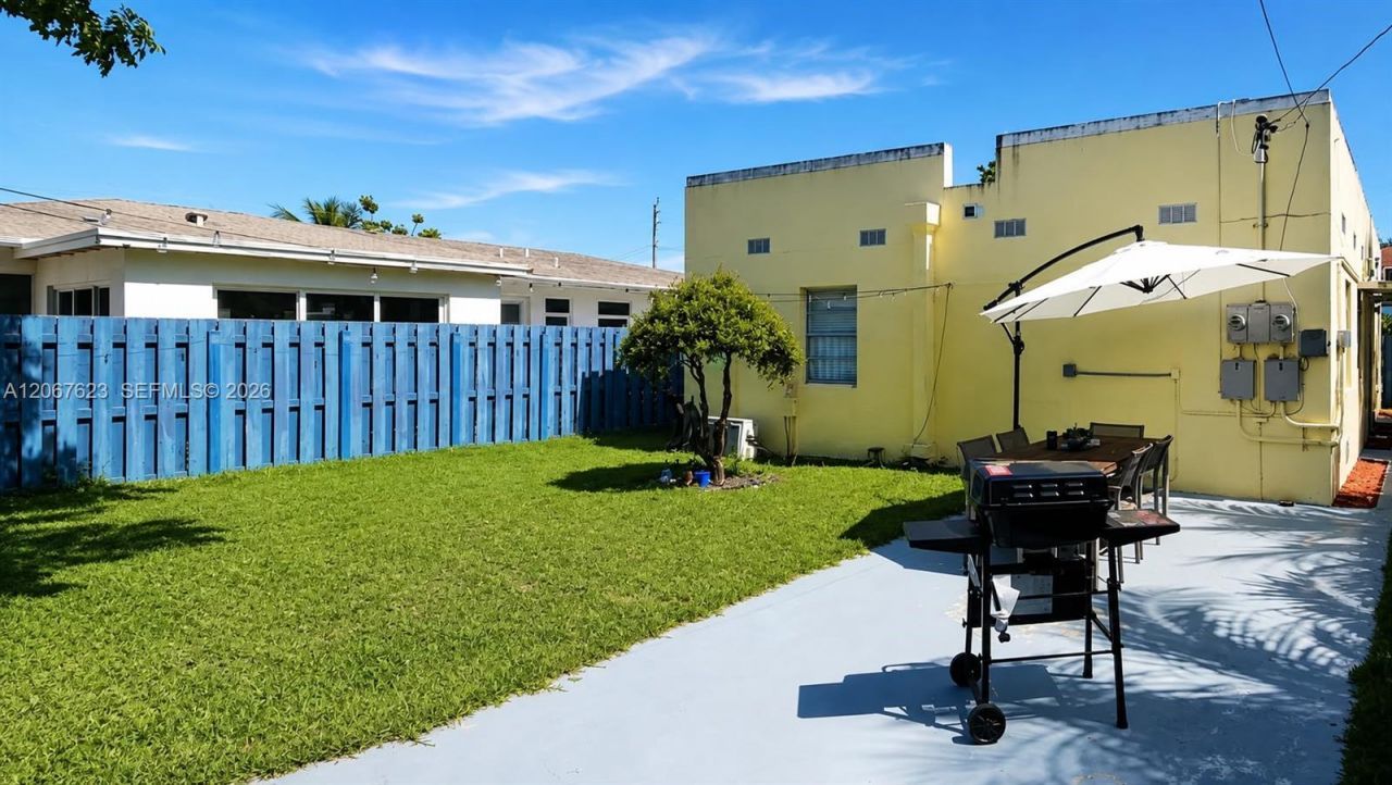 1639 Hayes St , Unit 1, Hollywood, FL 33020 Photo