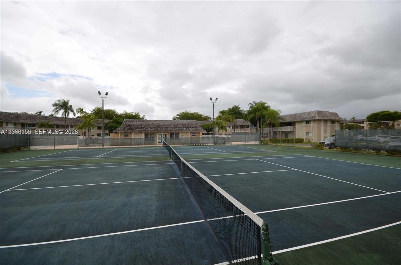 7440 Miami Lakes Dr, Unit F101, Miami Lakes, FL 33014 Photo