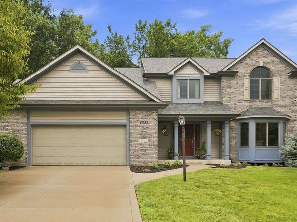 4823 Oak Knob Run, Fort Wayne, IN 46845