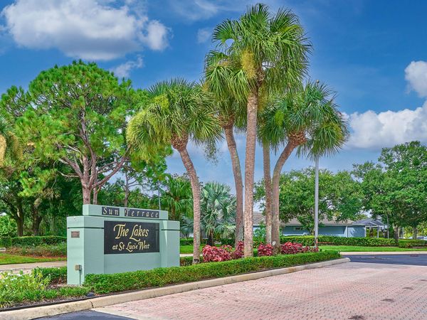 1202 NW Sun Terrace Circle, Unit 24D, Port Saint Lucie, FL 34986