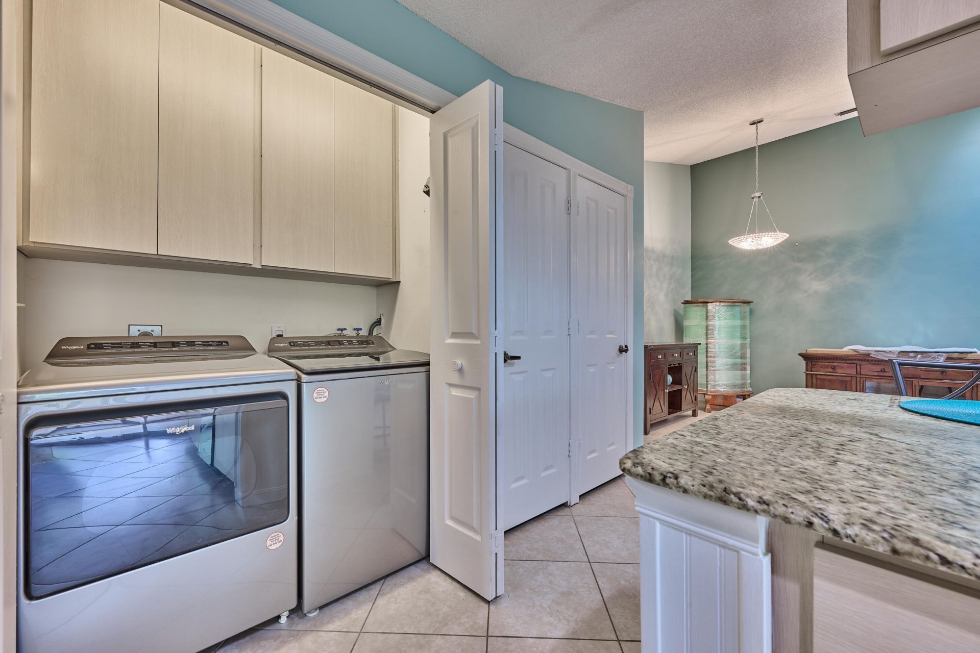 1202 NW Sun Terrace Circle, Unit 24D, Port Saint Lucie, FL 34986 Photo