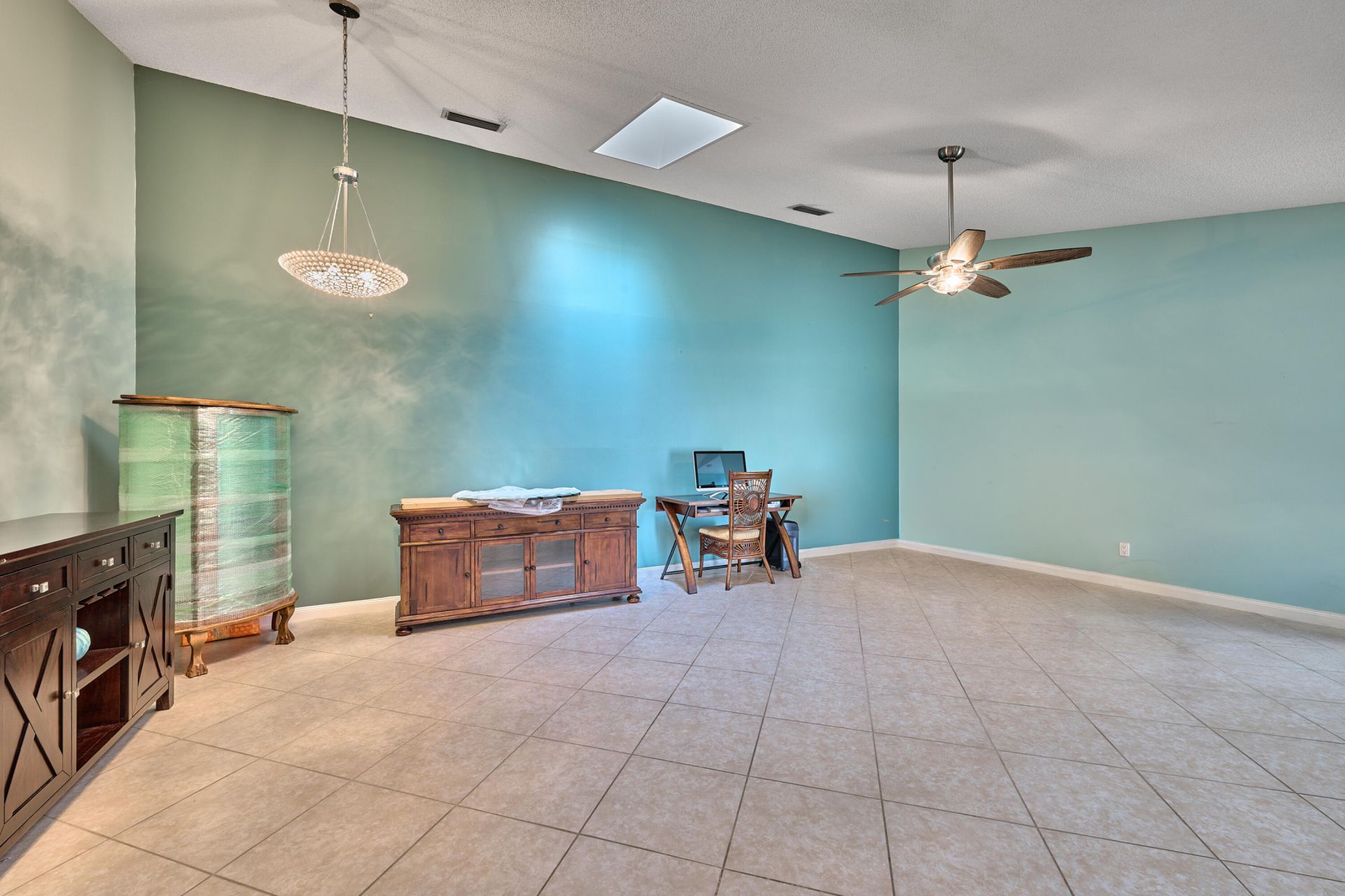 1202 NW Sun Terrace Circle, Unit 24D, Port Saint Lucie, FL 34986 Photo
