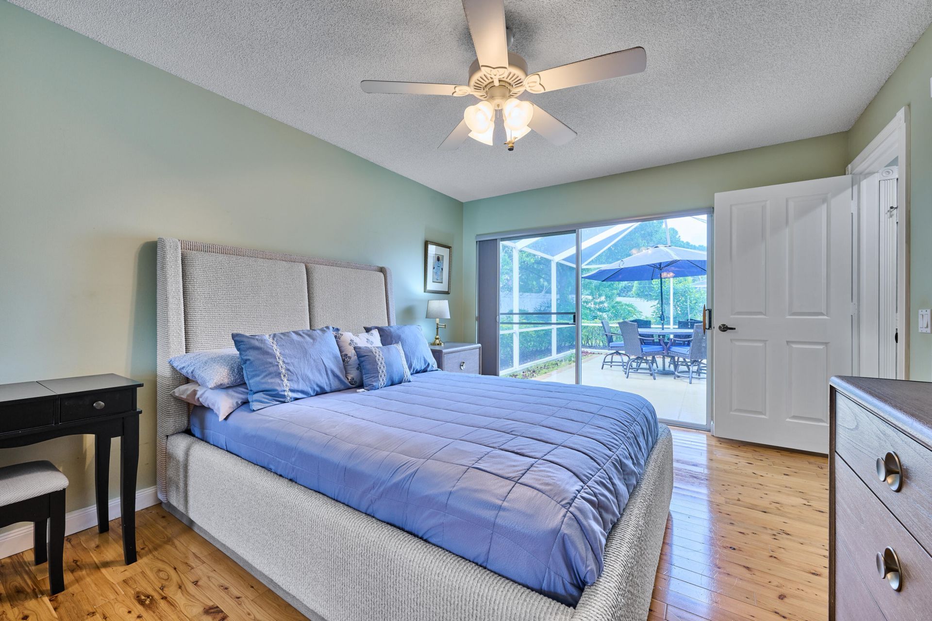 1202 NW Sun Terrace Circle, Unit 24D, Port Saint Lucie, FL 34986 Photo