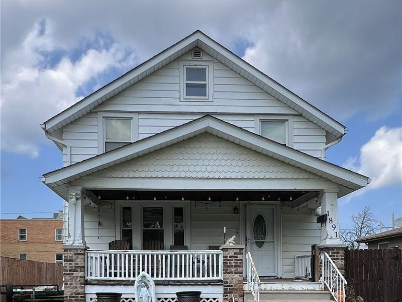1891 E 33rd Street, Lorain, OH 44055 Photo 2