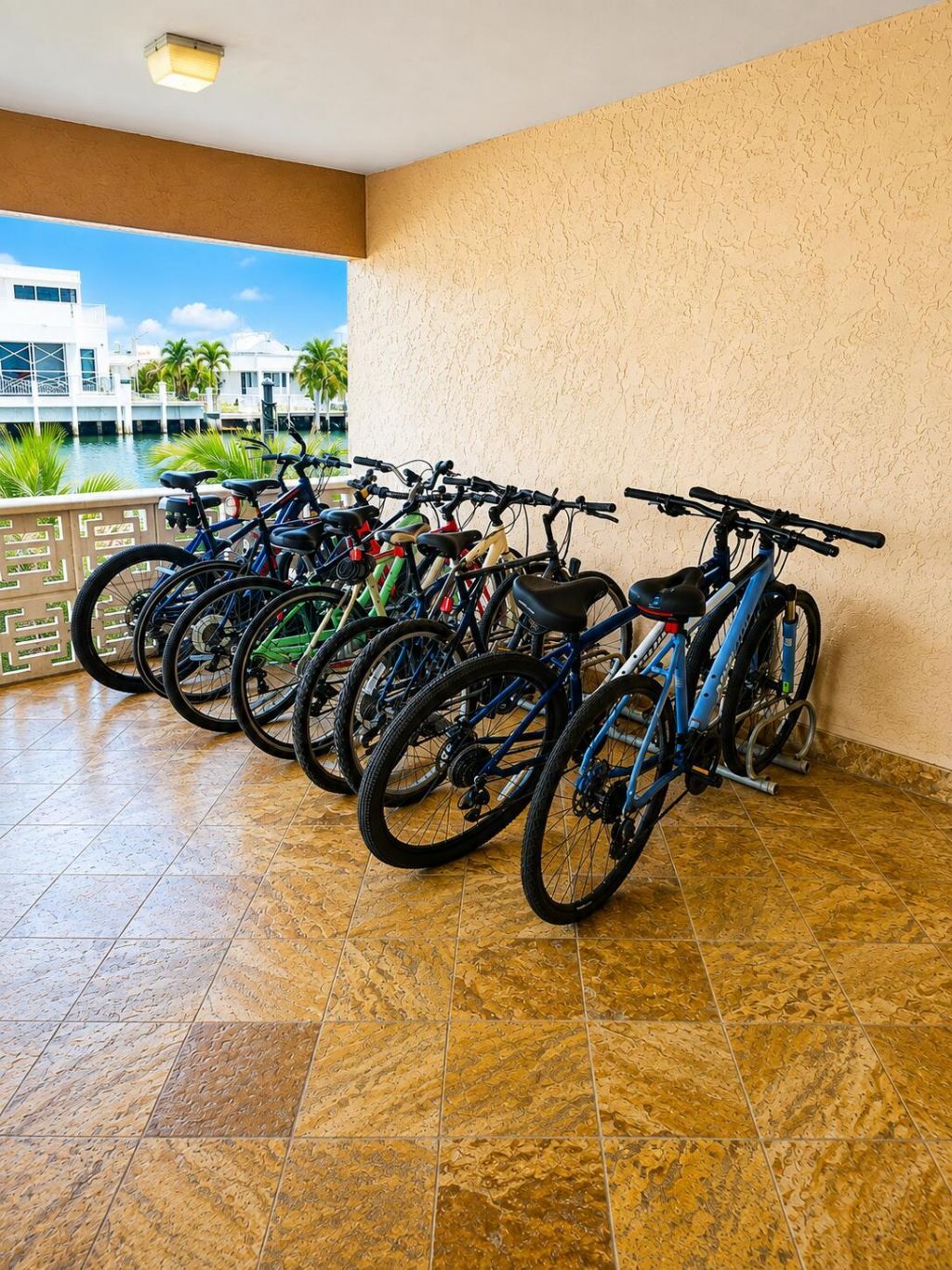 1777 SE 15th Street, Unit 419, Fort Lauderdale, FL 33316 Photo
