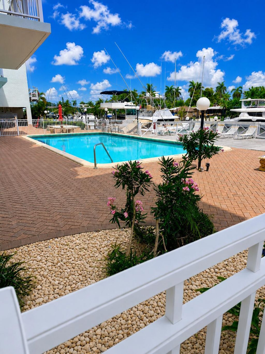 1777 SE 15th Street, Unit 419, Fort Lauderdale, FL 33316 Photo