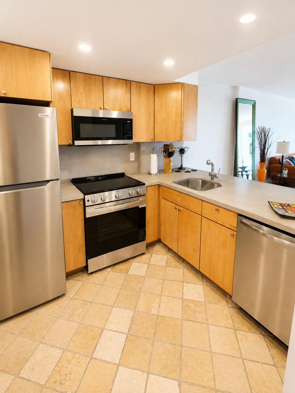 1777 SE 15th Street, Unit 419, Fort Lauderdale, FL 33316 Photo