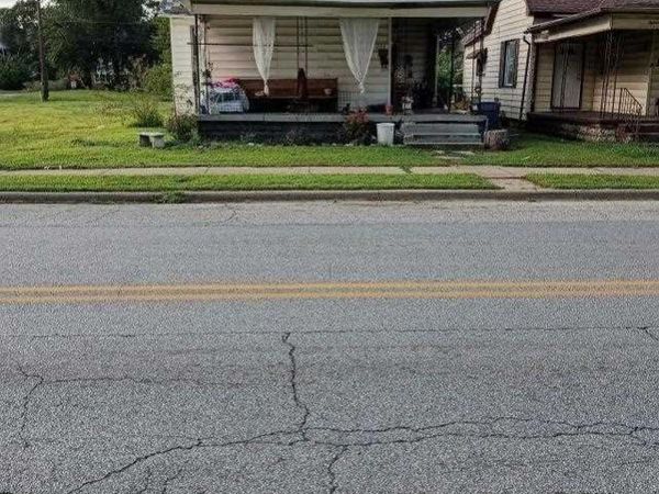 1508 Locust Street, Terre Haute, IN 47807