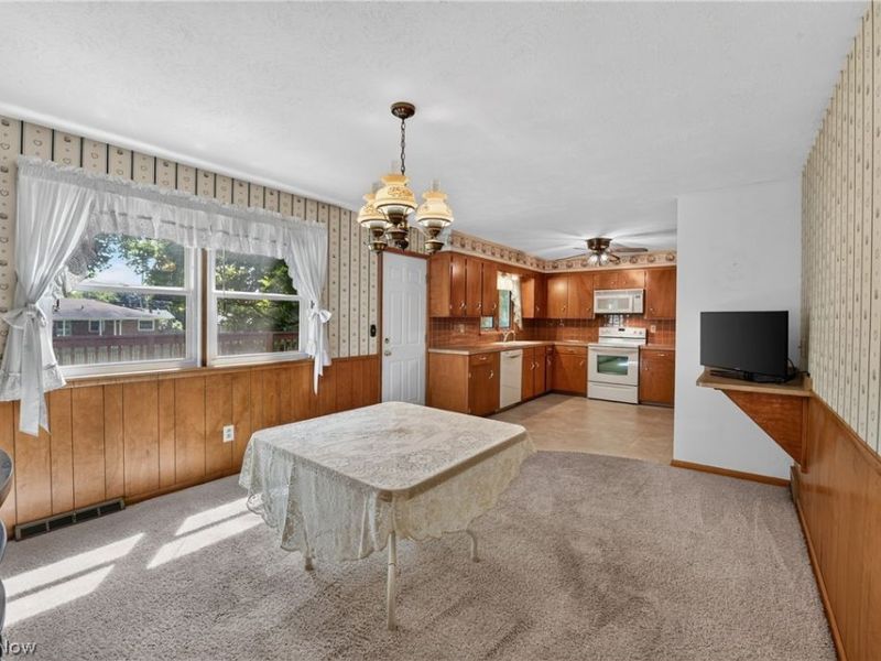 52 Warren Avenue, Rittman, OH 44270 Photo 6