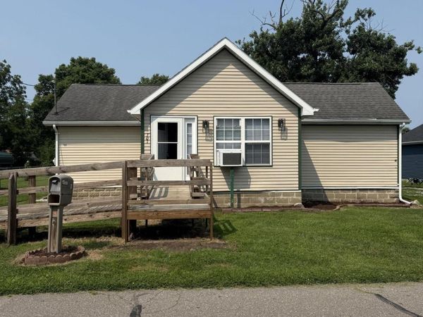 307 S Fisher Street , Knox, IN 46534
