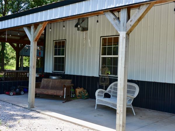 2330 S Bixby Road , Mounds, OK 74047