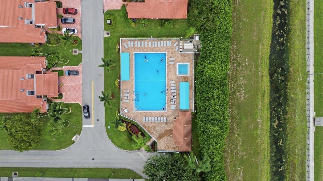 6112 Huntwick Terrace, Unit 108, Delray Beach, FL 33484 Photo