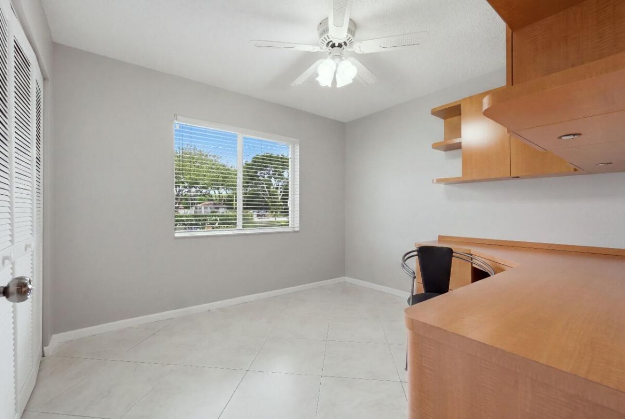 6112 Huntwick Terrace, Unit 108, Delray Beach, FL 33484 Photo
