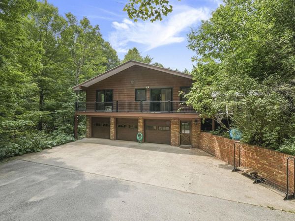 5354 Cedar Valley Road, Traverse City, MI 49684