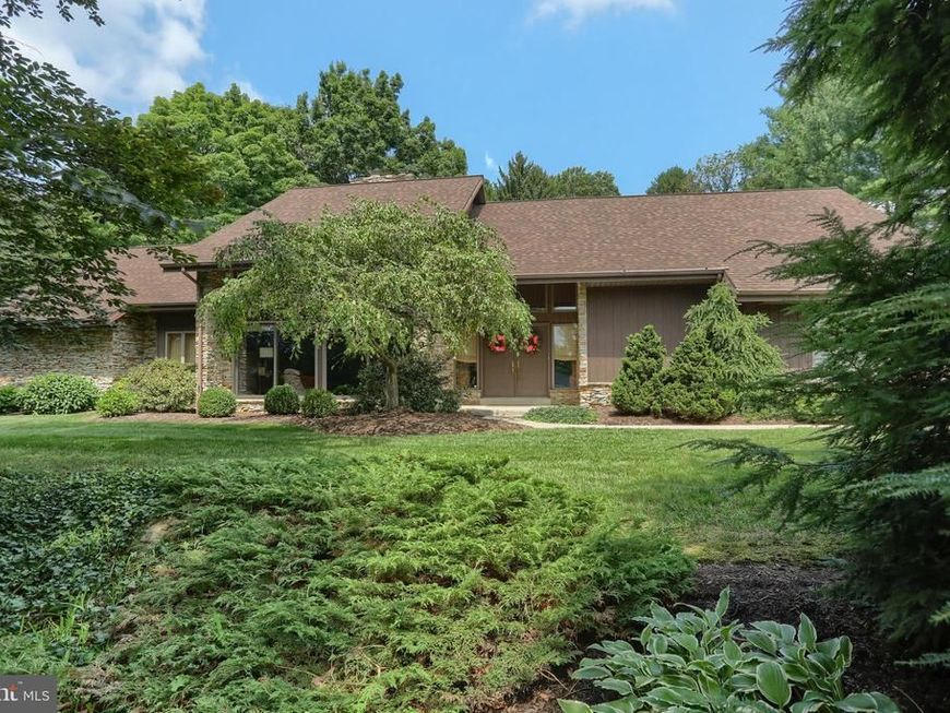 1801 Fieldcrest Road, Lebanon, PA 17042 Main Photo