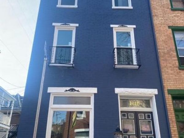 1616 PENN STREET , HARRISBURG, PA 17102
