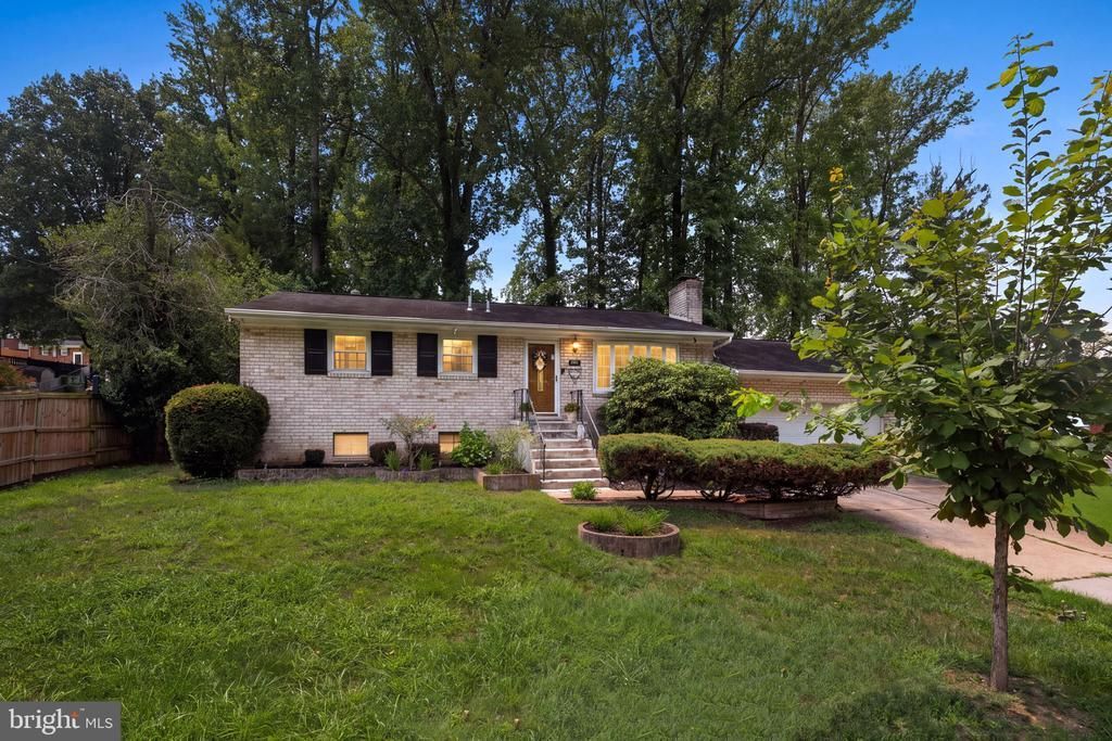2903 KINGSWAY ROAD, FORT WASHINGTON, MD 20744