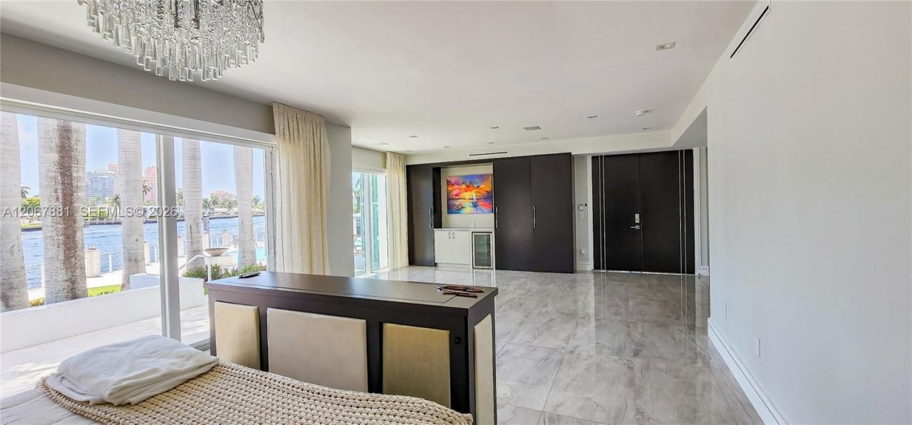 2890 NE 28th St , Fort Lauderdale, FL 33306 Photo