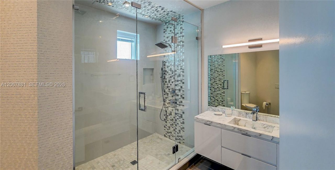 2890 NE 28th St , Fort Lauderdale, FL 33306 Photo