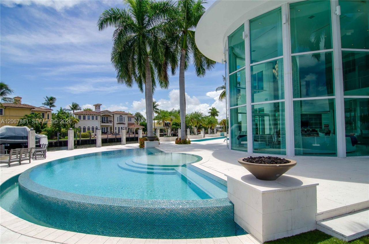 2890 NE 28th St , Fort Lauderdale, FL 33306 Photo