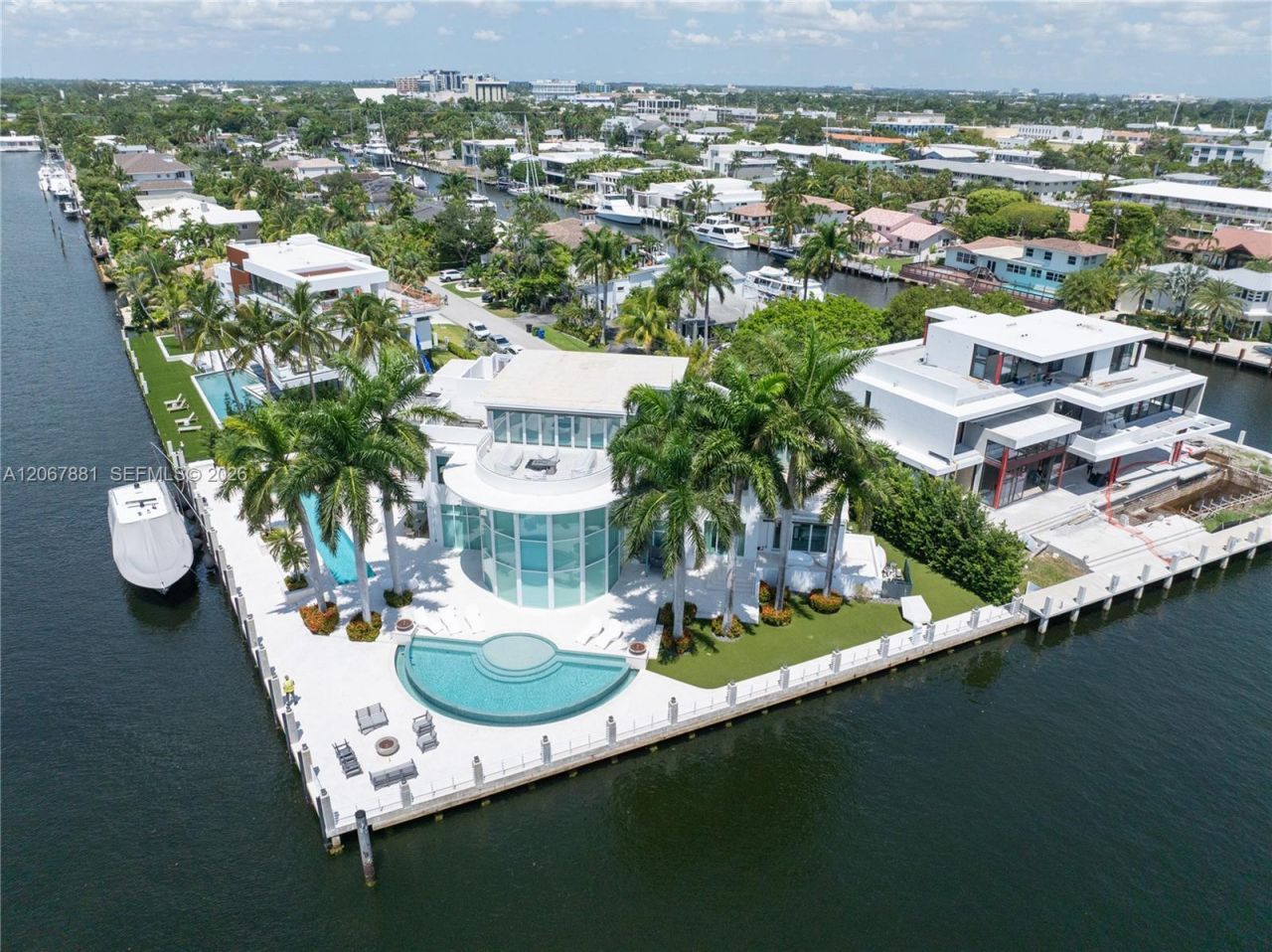 2890 NE 28th St , Fort Lauderdale, FL 33306 Photo