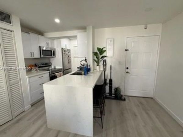 8607 SW 68th Ct , Unit 27, Pinecrest, FL 33156