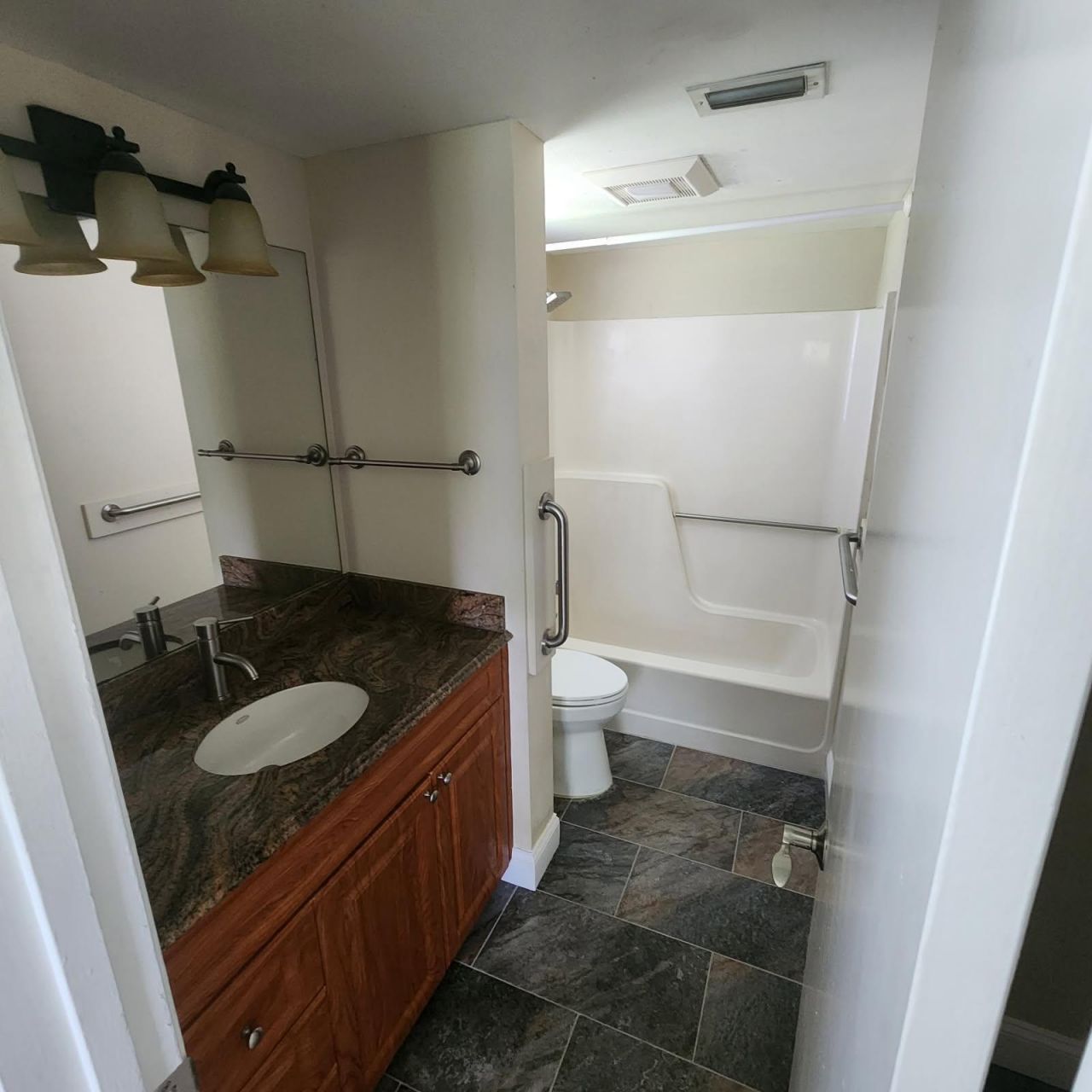 21902 Lake Forest Circle, Unit 206, Boca Raton, FL 33433 Photo