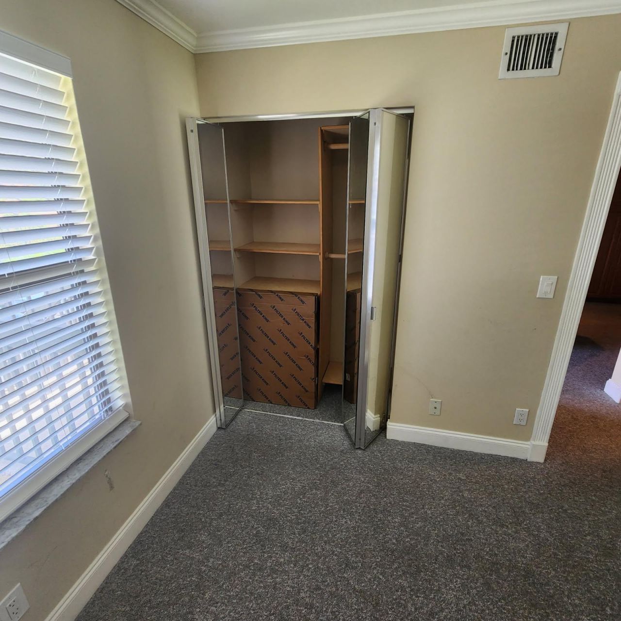 21902 Lake Forest Circle, Unit 206, Boca Raton, FL 33433 Photo