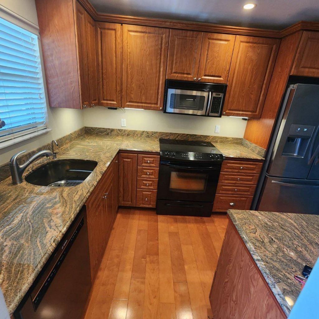 21902 Lake Forest Circle, Unit 206, Boca Raton, FL 33433 Photo
