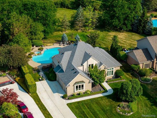 7977 Brampton Drive, Canton Township, Mi 48187