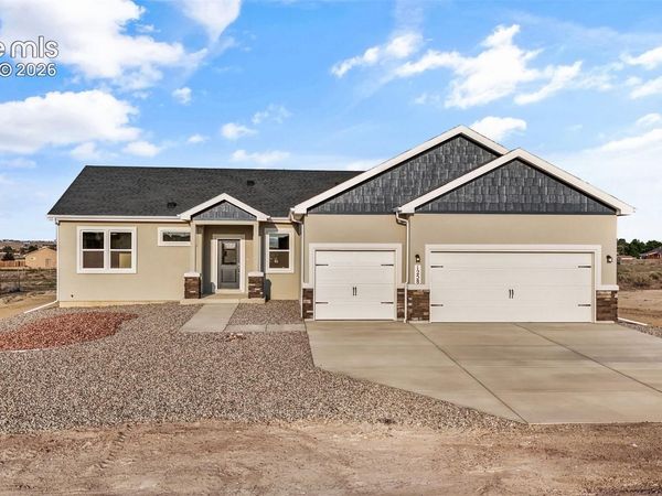 1258 N Kirkwood Drive, Pueblo West, CO 81007
