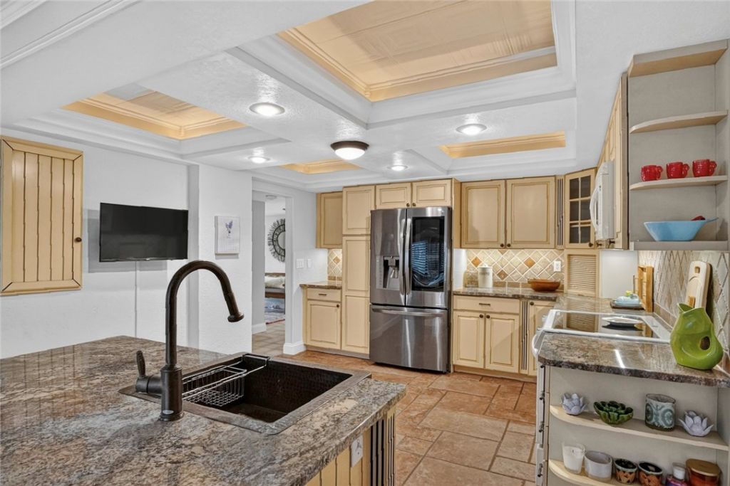 3400 Twin Lakes Terrace, Unit 201, Fort Pierce, FL 34951 Photo