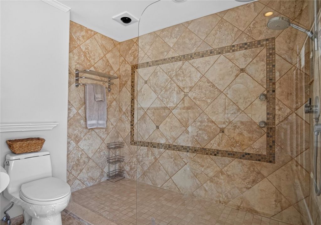 3400 Twin Lakes Terrace, Unit 201, Fort Pierce, FL 34951 Photo