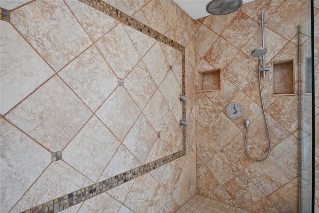 3400 Twin Lakes Terrace, Unit 201, Fort Pierce, FL 34951 Photo