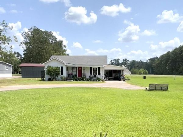 30850 Walker North Rd, Walker, LA 70785