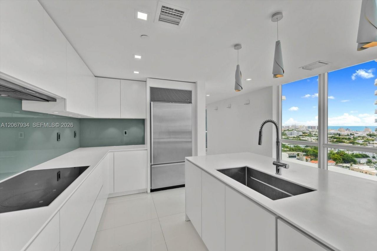 520 West Ave , Unit 2101, Miami Beach, FL 33139 Photo