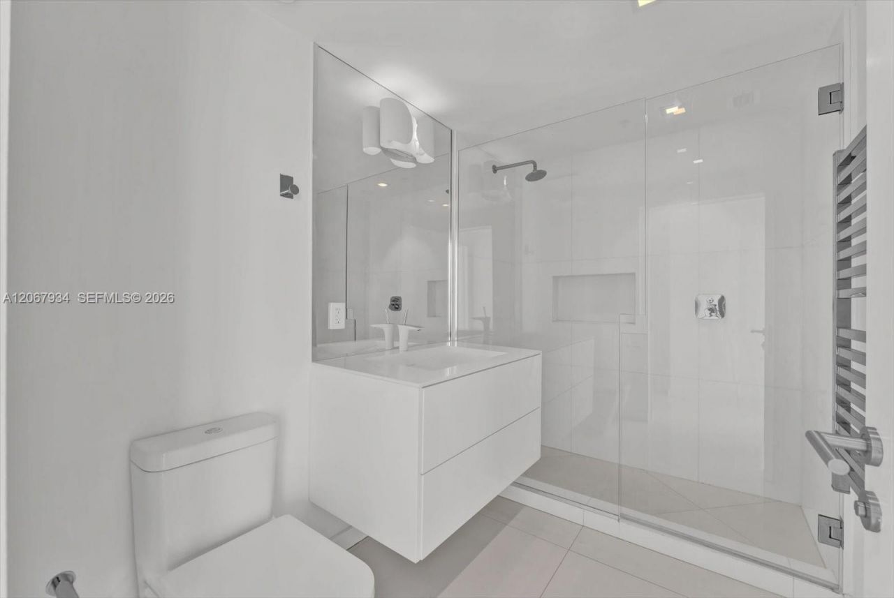 520 West Ave , Unit 2101, Miami Beach, FL 33139 Photo