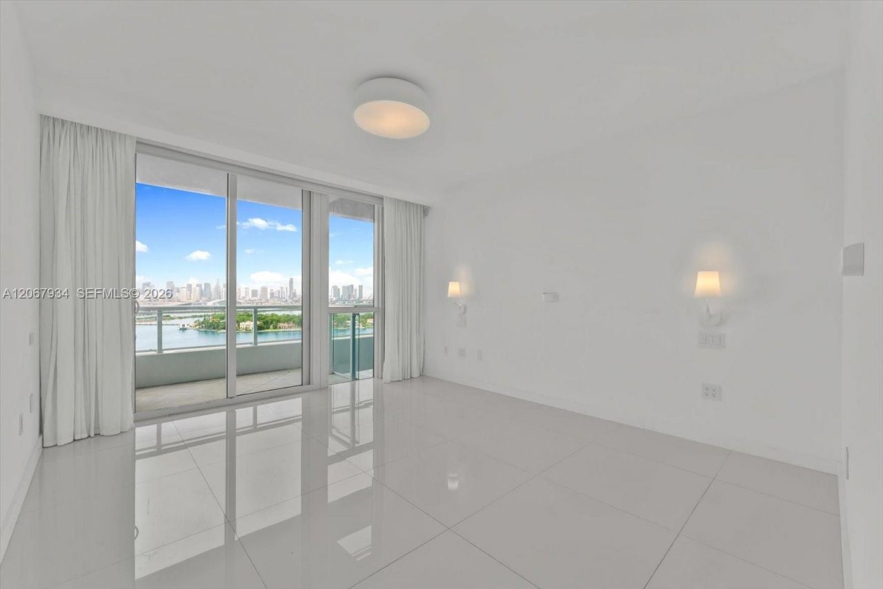 520 West Ave , Unit 2101, Miami Beach, FL 33139 Photo