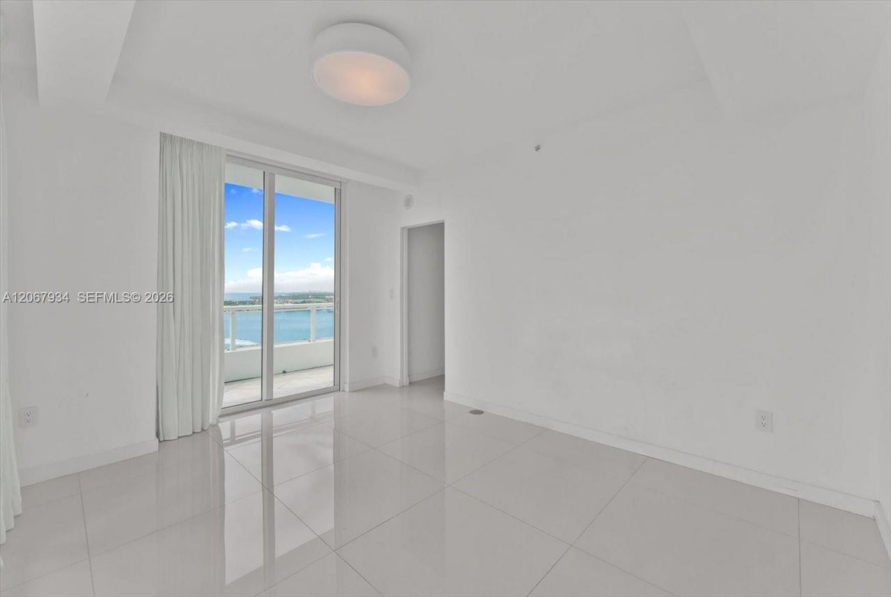 520 West Ave , Unit 2101, Miami Beach, FL 33139 Photo