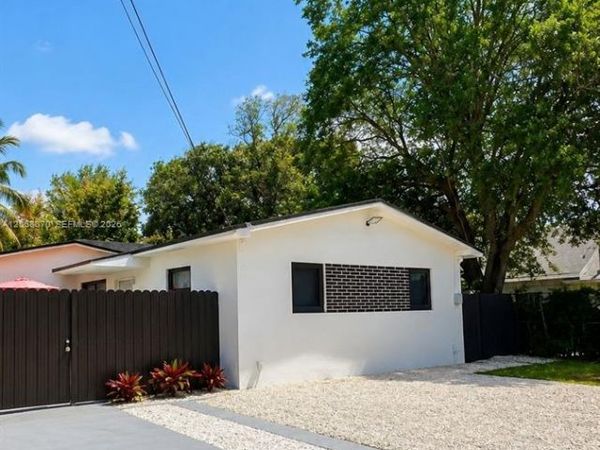 7815 NW 5th Ct, Unit 2, Miami, FL 33150
